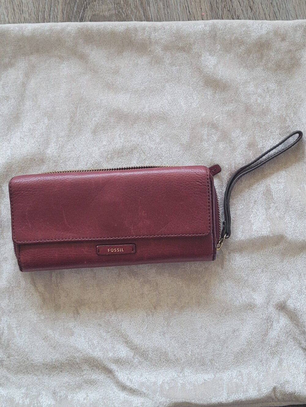 Fossil Jori Leather Flap Clutch Wallet